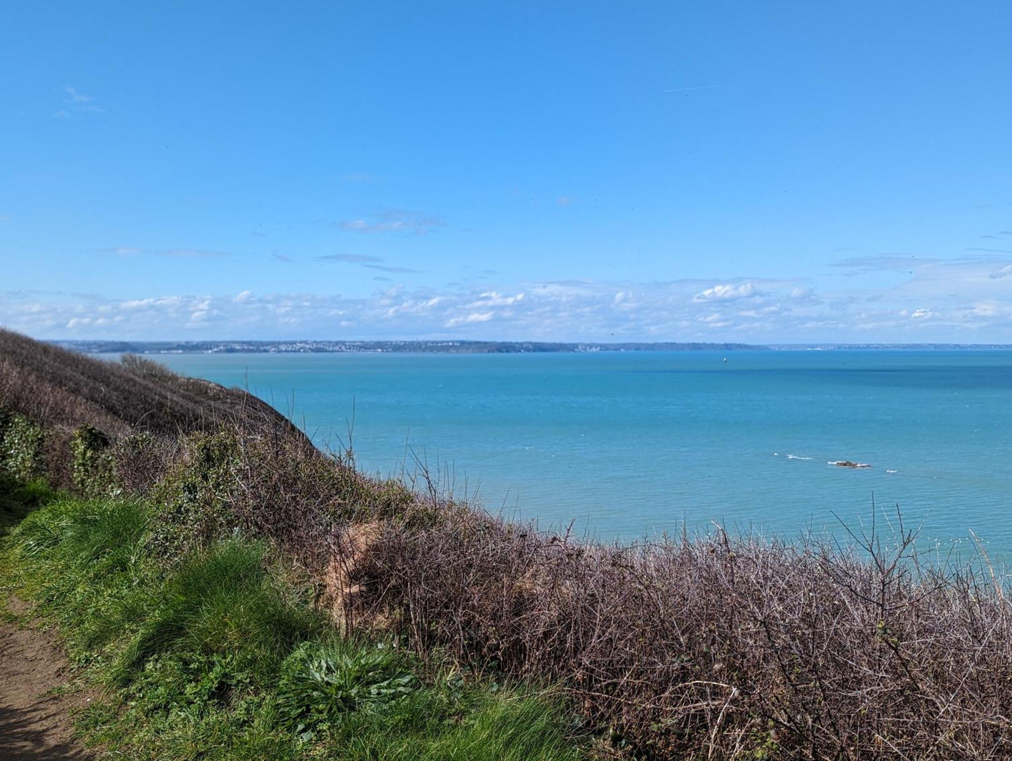 Appart Vue Mer-Au Pied Du Chemin De Randonnee " Bassan" Planguenoual Exterior foto